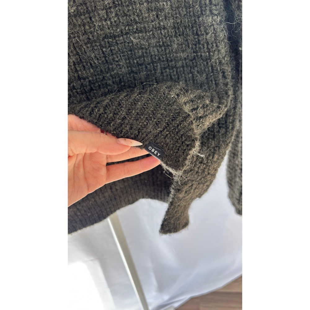 $148 OBEY N°89 Women's Olive Green Textured Sweater "What We Do Is‎ Secret" XS - Picture 4 of 6